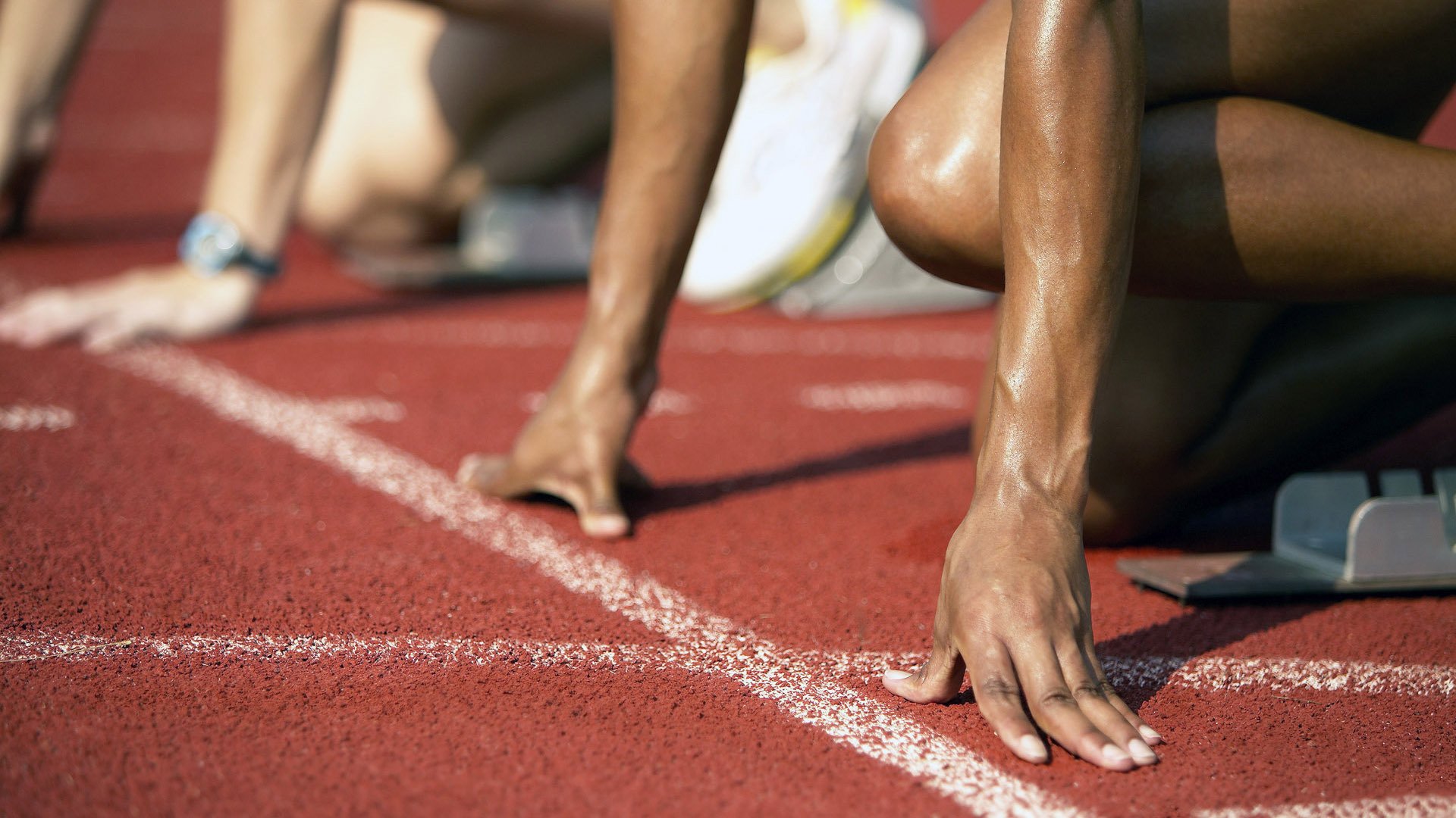 库尔图瓦教科书式扑救，多特蒙德终结智利奇迹