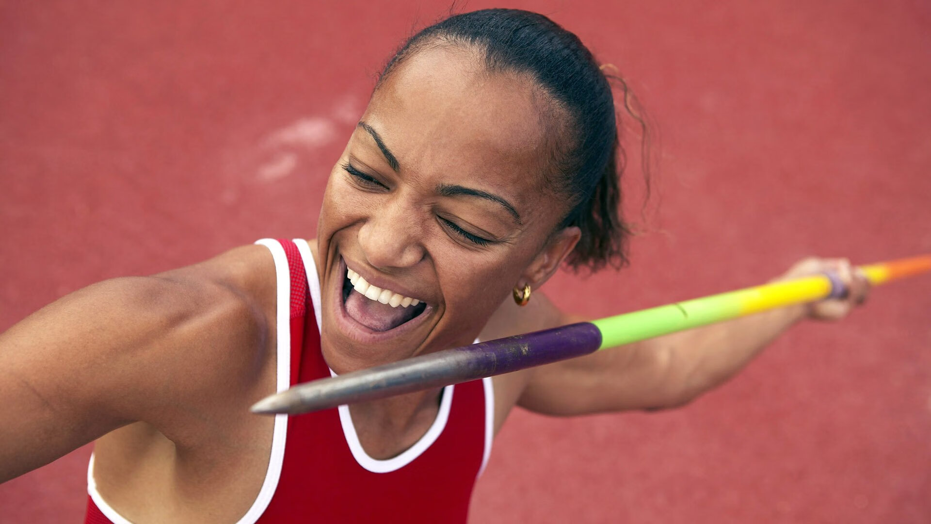 当罗德里戈的左脚划破天空,足球如何缝合破碎的故乡