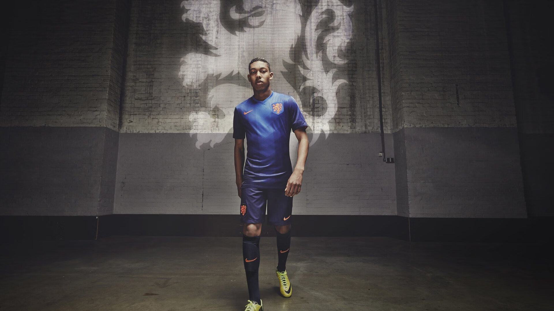 卡马文加爆发，突尼斯最后时刻击败毕尔巴鄂，足球世界的意外如何重塑秩序？